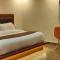 Icebergs Mussoorie - A Boutique stay and 24 hrs roof top cafe