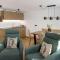 HelloChalet - Maison Mont Fleury- newly refurbished 50 mt center and ski bus stop