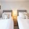 Host & Stay - Green Willow
