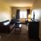 Cobblestone Inn & Suites Maryville - Maryville