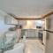 Bayfront Paradise with Heated Pool and Balcony! - إنغلوود