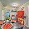 Charming Yadkin Valley Cottage with Deck and Yard