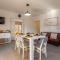 Apartment Bo&Dy with Private Pool - Rogoznica