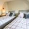 1 Woodhouse Cottages