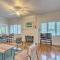Chic Ocala Home with Yard about 1 Mi to Dtwn Square - أوكالا