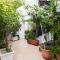 Psyri Neoclassical House Yard Free Parking