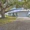 Waterfront Nokomis Escape with Dock, Kayaks and Bikes! - Nokomis