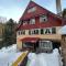 Wood Lodge