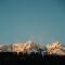 Mountain Hotel & Hostel