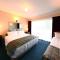 289 Midway Motel