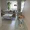 Villa Provincial - 2 Bedrooms both with Ensuites -Situated in Cypress Lakes Resort - Pokolbin