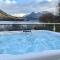 The Heronry Hideaway with luxury hot tub