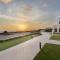 Pearl Inn Hotel by Pearl Hotel Collection