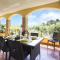 Alghero Villa Mistral per 7 persone Terrazza BBQ AC WiFi Alghero Villa Mistral per 7 persone Terrazza BBQ AC WiFi