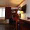 Wyatt Earp Hotel
