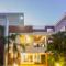 StayVista at Starry Deck ECR - 3BHK with Shared Pool - Ćennaj