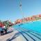 Porto sharm pool and lake view - 沙姆沙伊赫