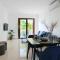 Phaedrus Living: Seaside Flat Constantinos 113
