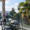 Phaedrus Living: Seaside Flat Constantinos 113