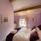 Blodyn Cottage - Cosy, Self-Catering with Private Hot Tub - Bodfari