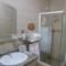 Jewel Fayed Hotel