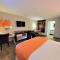 Howard Johnson by Wyndham Gravenhurst