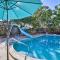 6 Mi to Palm Beach Studio with Pool Access!
