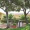 Baymont by Wyndham Houston La Porte
