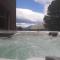 Hot Tub and Views over Central Queenstown - Entire Holiday House - 皇后镇