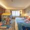 Crowne Plaza Guangzhou City Centre by IHG - Free shuttle between hotel and Exhibition Center during Canton Fair & Exhibitor registration Counter