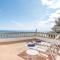 Chalet Frente Faro Portoclom