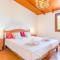 Finca Es Rafalot de Dalt by Mallorca House Rent