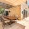 Finca Es Rafalot de Dalt by Mallorca House Rent