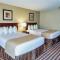 Days Inn & Suites by Wyndham Johnson City
