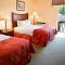 Clarion Inn & Suites at the Outlets of Lake George