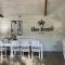 Una Beach Hotel & OLU Cafe