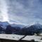 LE COSY aux pieds des pistes appartement avec balcon PLEIN CENTRE