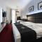 Hotel Noir