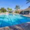 The Great Escape - A spacious 1st floor condo on Windsor Palms Resort - close to Disney - 基西米