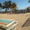 Pal's on the beach - Dangriga, Belize - Dangriga