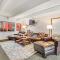 Ski and Racquet Club 203B