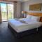 VILLA DION - 3 Bedrooms situated in Cypress Lakes Resort