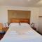 B - Simply Rooms