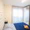 Luxurious Blue&Yellow Apartment in Kaunas Center - 考纳斯