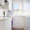The Apartment, Bath