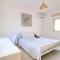 Spacious Lightflooded 2BR Apt / Near Center & Harbour - Ларнака