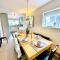 Ser Ar Y Bryn- Lovely family home with garden, walk to the village and beach