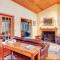 Secluded cabin on 10 acres - hot tub & game room!