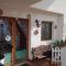 Intero appartamento, bilocale di 55 mq ,soggiorno-cucina open con divano letto, una camera matrimoniale ,con Giardino privato e corte - 滨海弗兰卡维拉