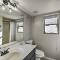 Bright Surprise Home with Pool, Near Spring Training - سوربرايز